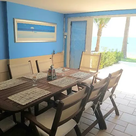 بيت للعطل Beach لارنكا